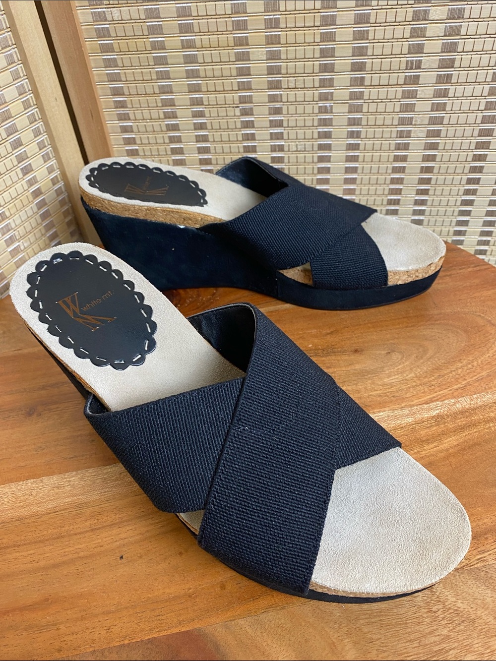 White Mountain Black Open Toe Slip On Wedge Slide Sandals Size 9M